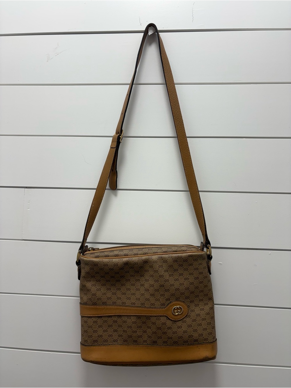 Gucci Beige & Tan GG Canvas Messenger Bag